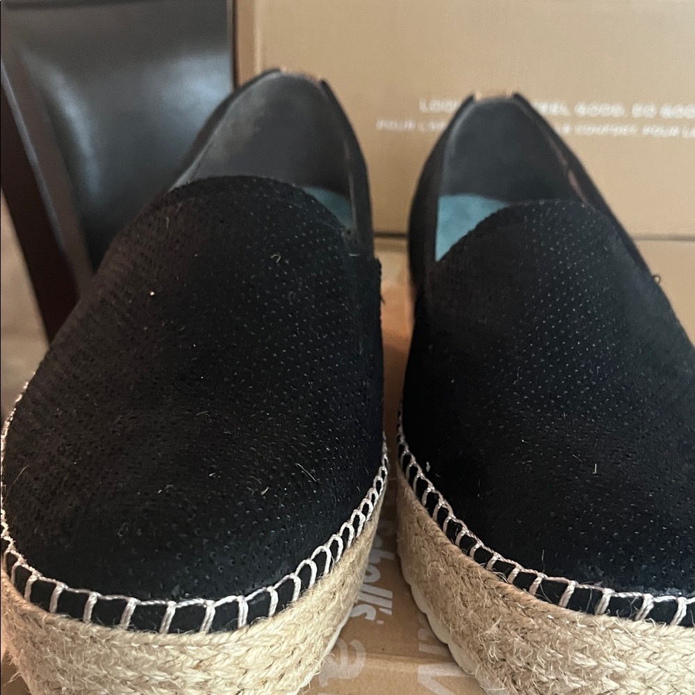 Dr. Scholl's Black sunray Espadrille Slip-Ons display pair